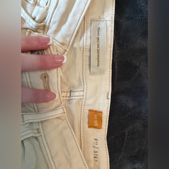 Pilcro and the Letterpress Jeans, eggshell/cream colored denim jeans, size 26 - Picture 2 of 3